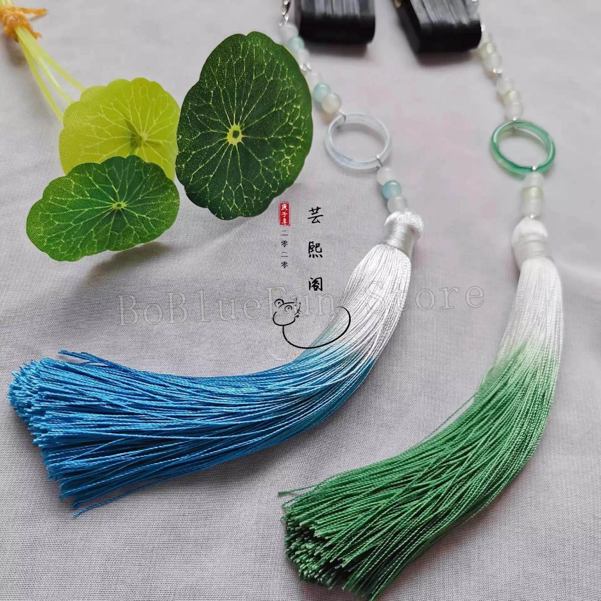 Tian Guan Ci Fu Shi Qingxuan Gradient Folding fan Handheld Folded Antiquity Cool Cloth Fan Dance Hand Fan Cosplay Gift