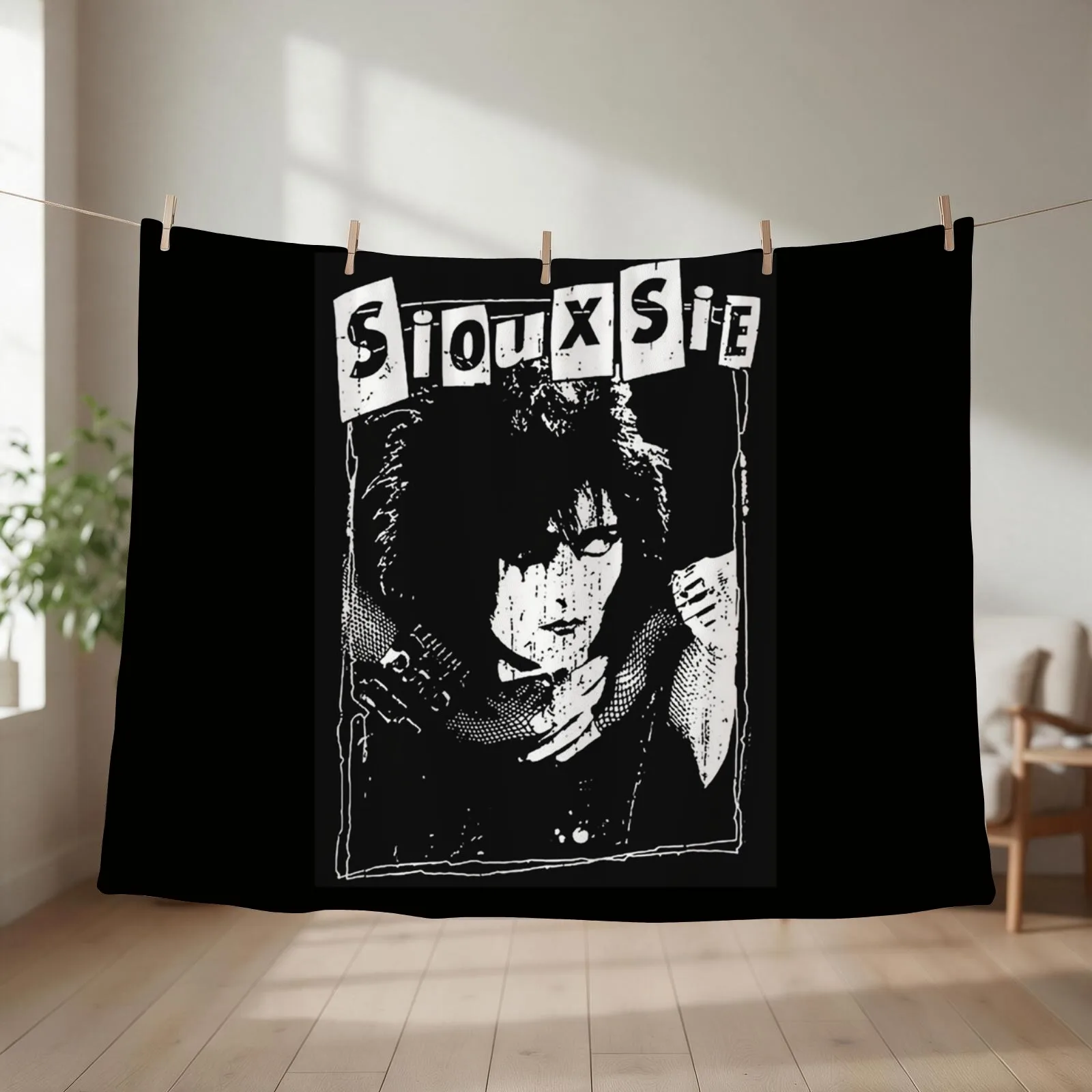 Best seller artwork - logo Throw Blanket couch cozy soft plush fuzzy picnic outdoor blanket