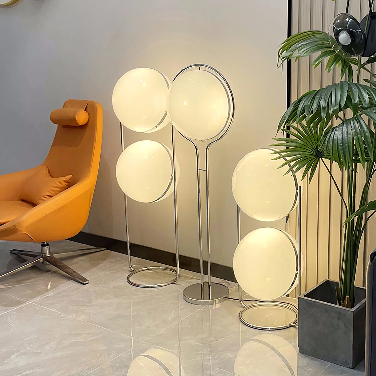Modern Nordic-Style Silver LED Floor Lamp E27 Iron Base Plastic Body Featuring Metal Shade for Living Room Hotel Shop Decor