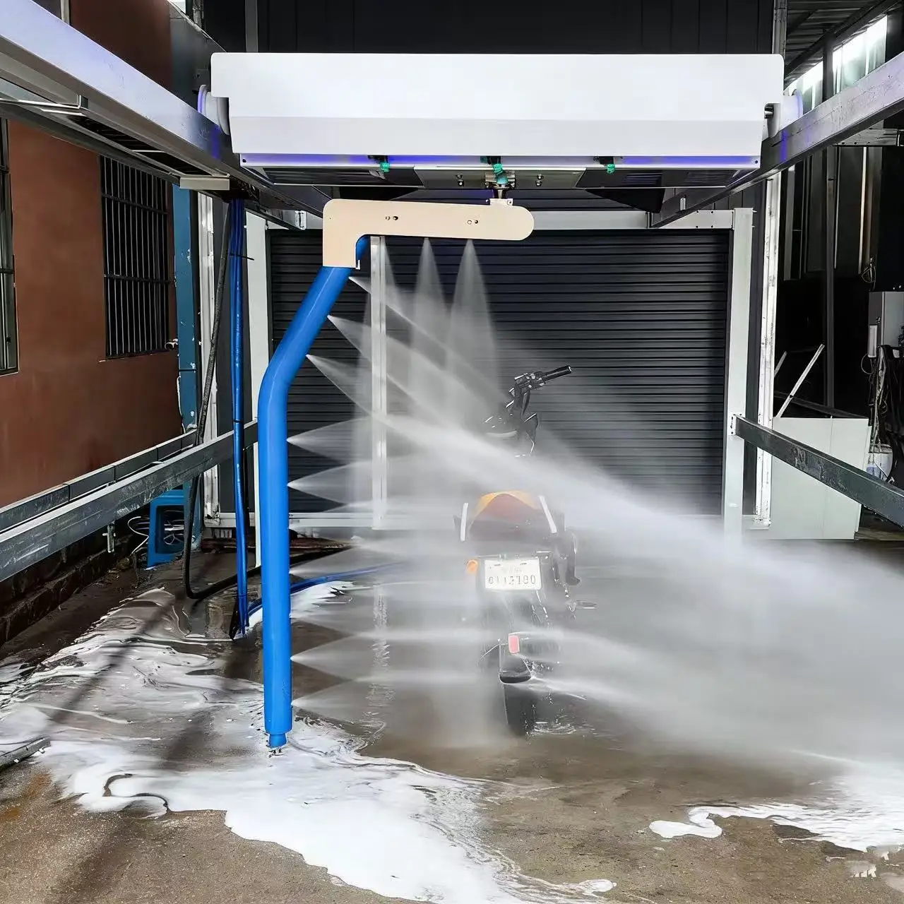 Touchless Automatic Motorcycle Car Wash Machine Touchless Car Wash Machine 360 Rotary Cleaning
