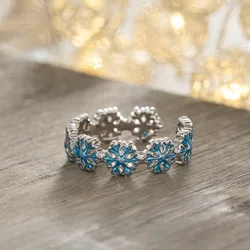 Fashion Christmas Snowflake Ring Jewelry Ring for Women Perfect Christmas Jewelry Gift Anniversary Gift for A Loved One Luxury