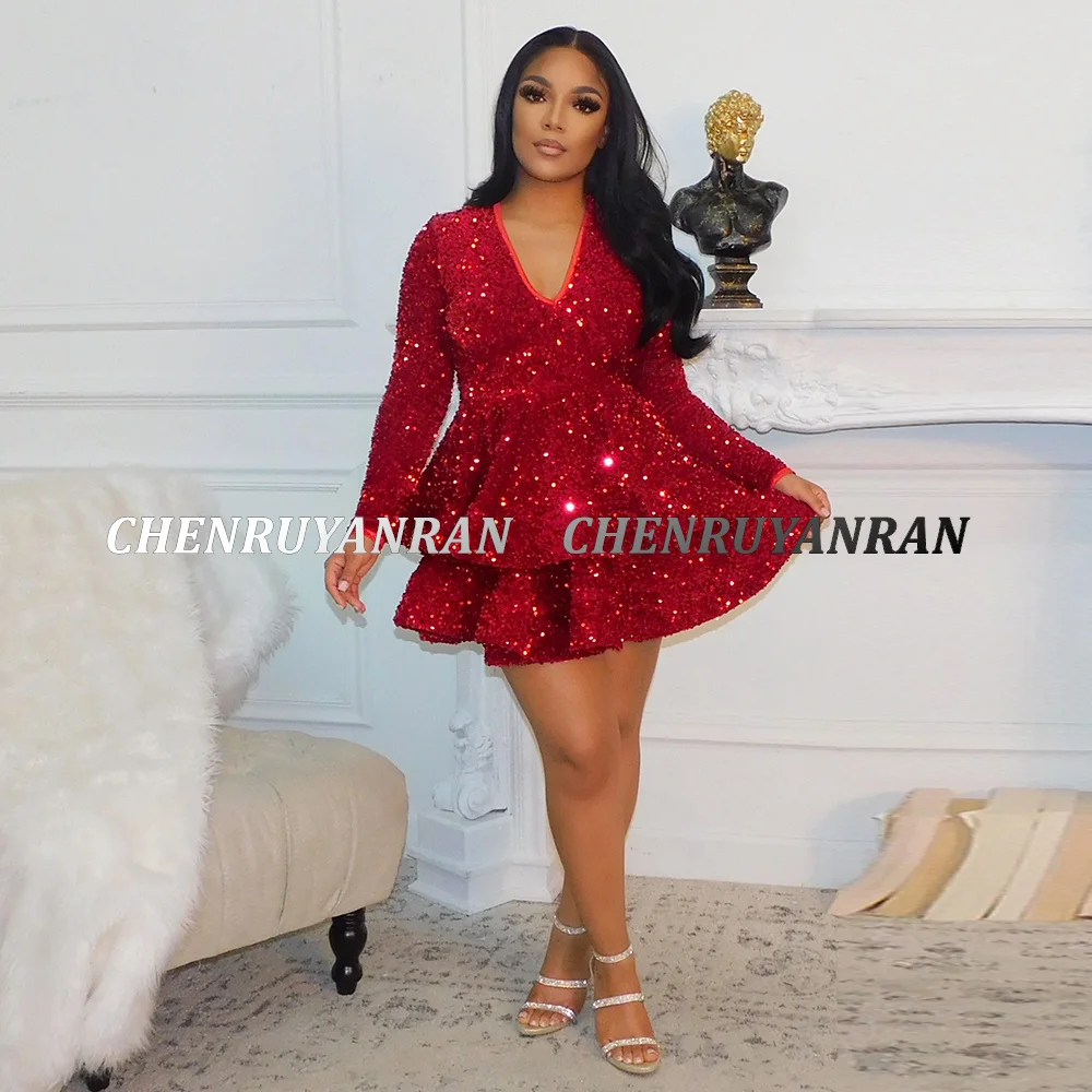 Błyszcząca sukienka koktajlowa 2025 kobiet dekolt w serek seksowne Mini suknie wieczorowe czerwone proste długie rękawy linia cekinowa sukienka na przyjęcie z okazji ukończenia szkoły