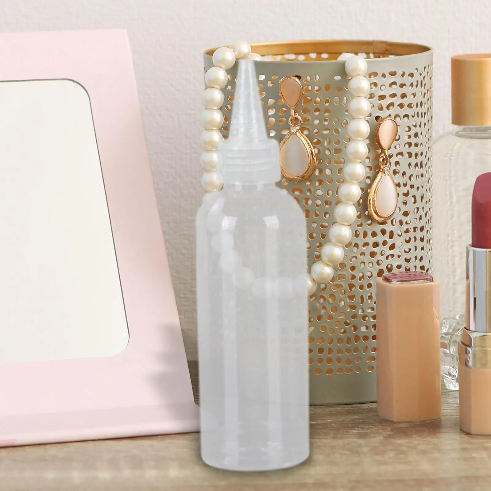 

100 Pieces Squeeze Bottles Container Refillable Leakproof 150ml Coloring Bottles