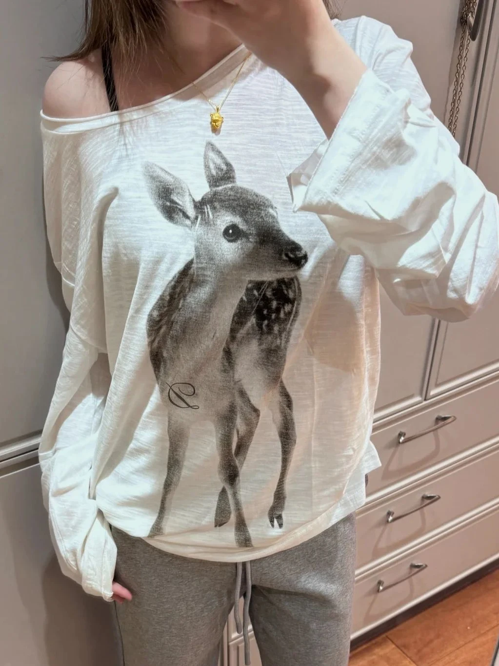 

Deer Print White Thin Long Sleeve T-shirt Autumn Skew Collar Sexy See Through Tshirt Sweet Cute Animal Pattern Cotton Loose Tees