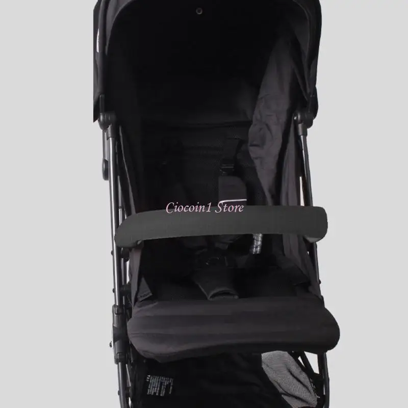 

Y1UB Breathable Baby Strollers Strap Bib Front Armrest Teething Bib Protective Cover