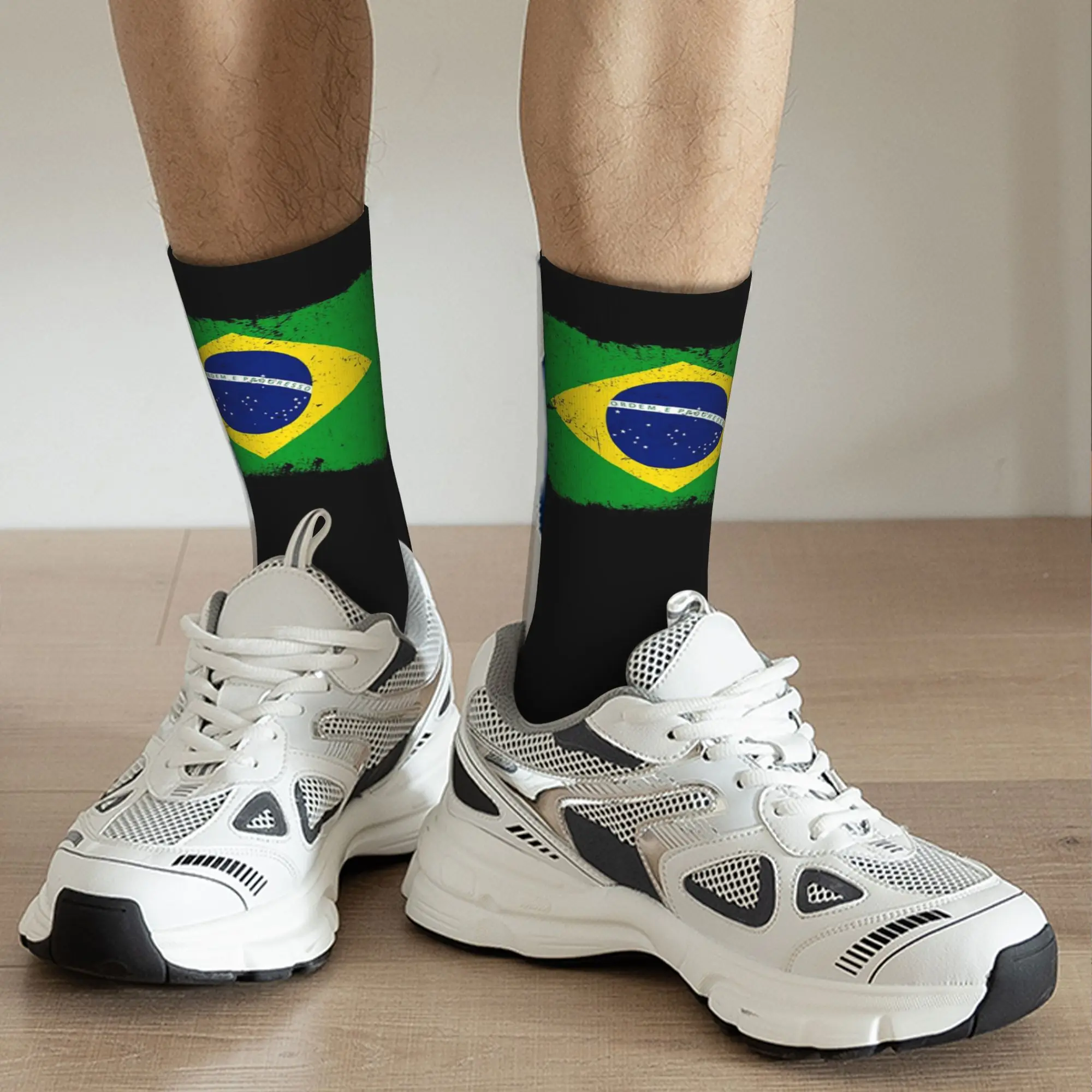 البرازيل علم الدولة البرازيل السياحية البرازيل فريق البلد الجوارب Harajuku جوارب الرياضة الأوسط جوارب أنبوبية لينة هدايا عيد الميلاد