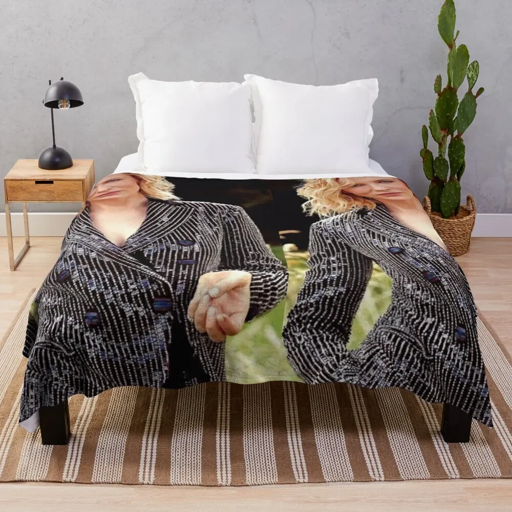 

cate blanchett aesthetic Throw Blanket Warm Comfortable Blanket Gift for Parents Friends