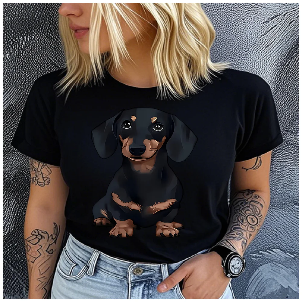 Cotton 100% Cute Sitting Black Tan Dachshund Graphic T-shirt Women Lovely Wiener Puppy Casual Summer Dog Lover Short Sleeve Tee