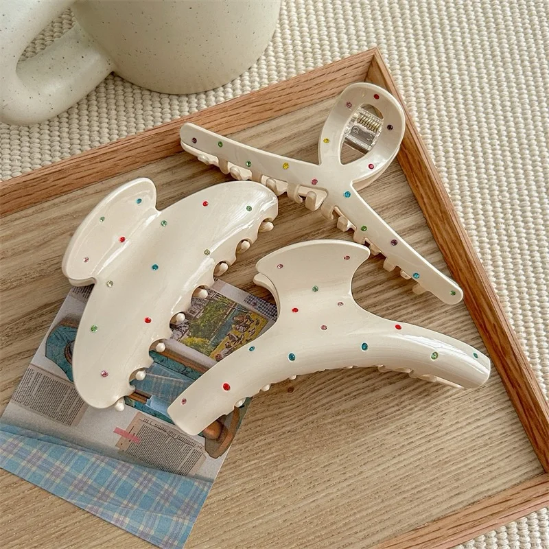 إكسسوارات شعر بمشبك ماسي بلون كريمي للنساء #2