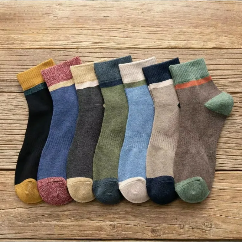 Color Matching Socks for Men Fashion Harajuku Colorful Cotton Socks Casual Stripe Four Seasons Sock MiddleTube Soft Stockings