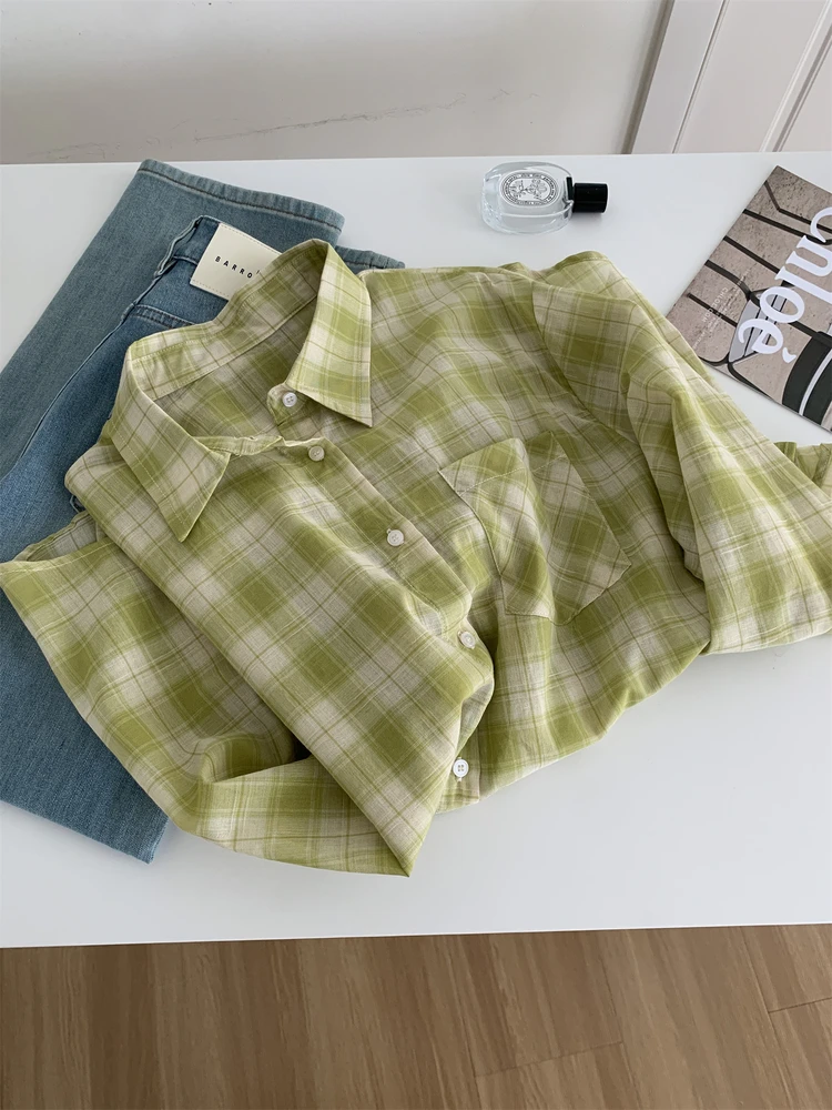 

Autumn Lightweight Breathable Green Plaid Shirts For Women Fit Loose Cardigan