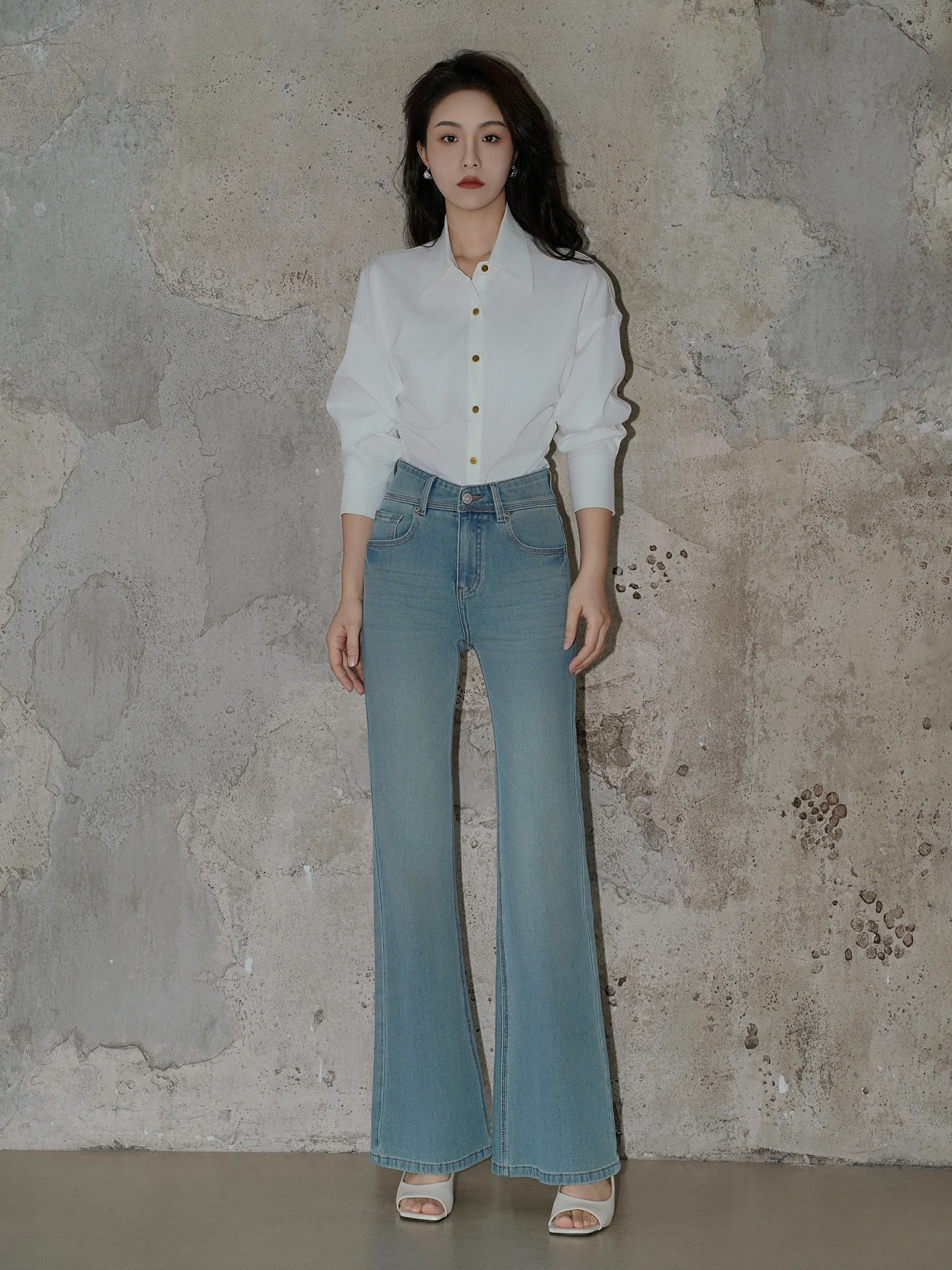 

Эластичные джинсы-колокольчики с высокой талией, супермодельные брюки, облегающие джинсовые длинные брюки, хлопковые женские брюки на молнии в стиле ретро...