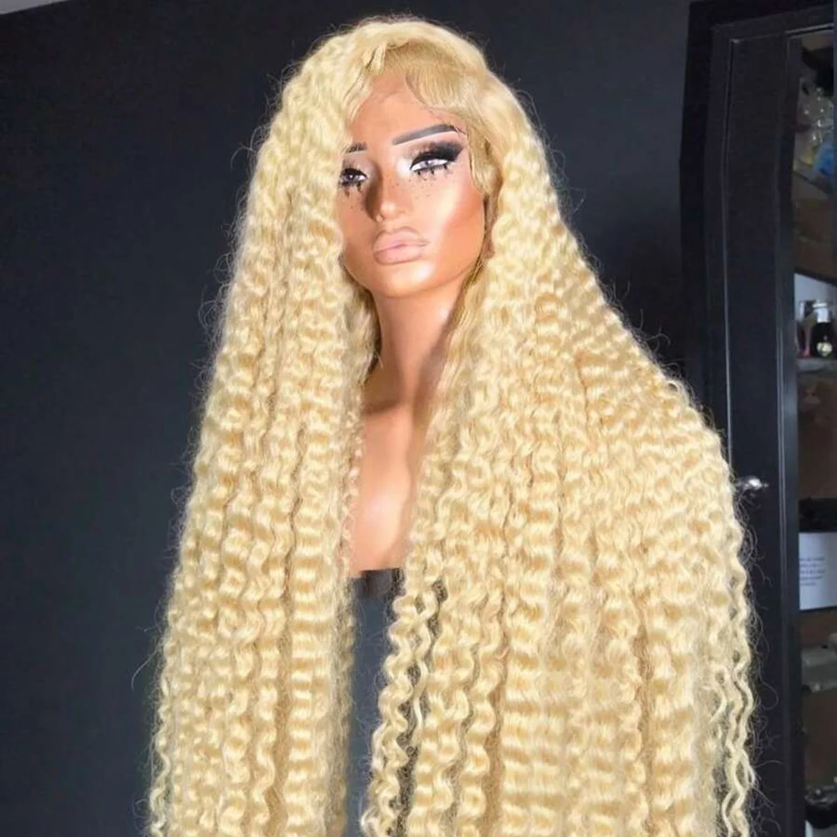 613 باروكة من شعر طبيعي 13x4 Hd الدانتيل الباروكة الأمامية 34 بوصة موجة المياه موجة عميقة شعر بشري مجعد الباروكات 13x4 العسل شقراء الدانتيل الجبهة الباروكات #1
