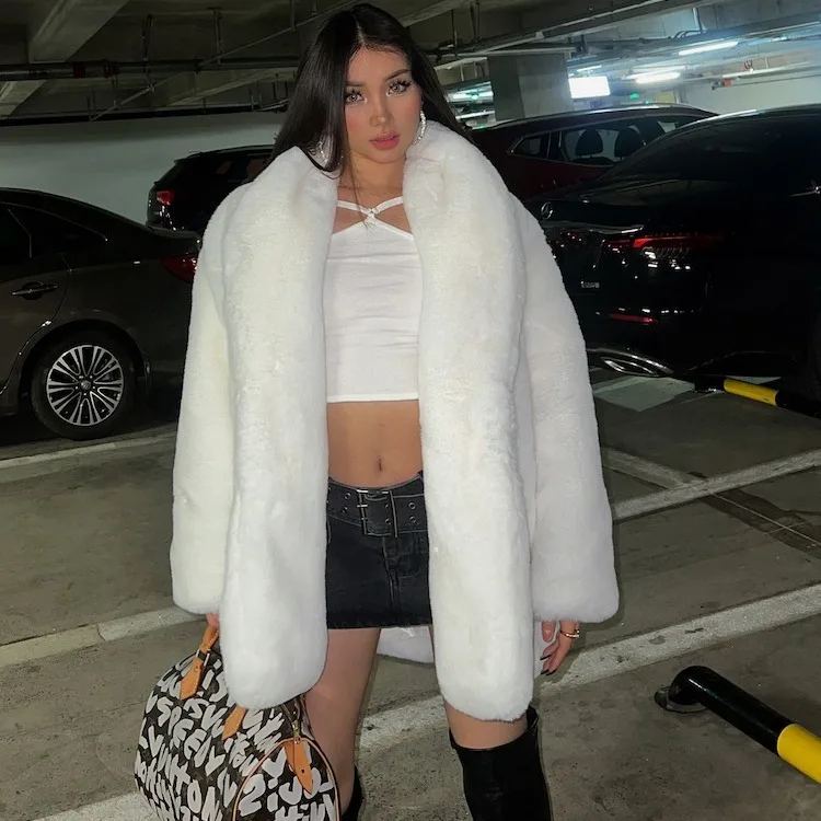 Для женщин с напуском женское пальто из искусственного меха теплое белое женское зимнее эко меховая куртка плюшевый воротник толстое свободное пальто из искусственного меха