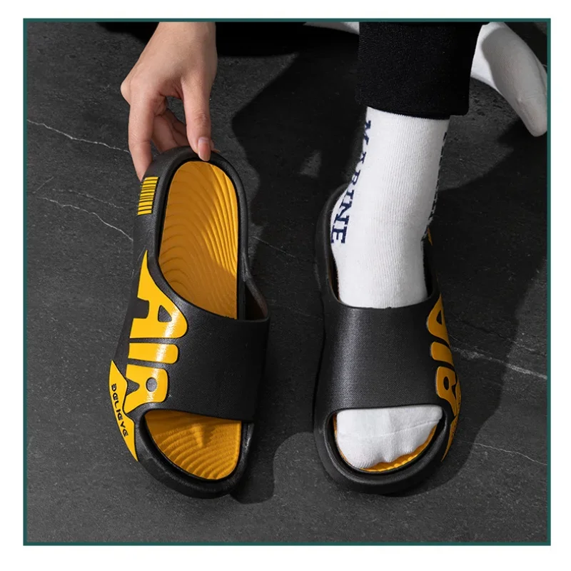 2024 Men\'s Slippers Summer PVC Beach Slippers Non-Skid Bathroom Sandals Trendy Bathroom Home Indoor Flip-flops For Men