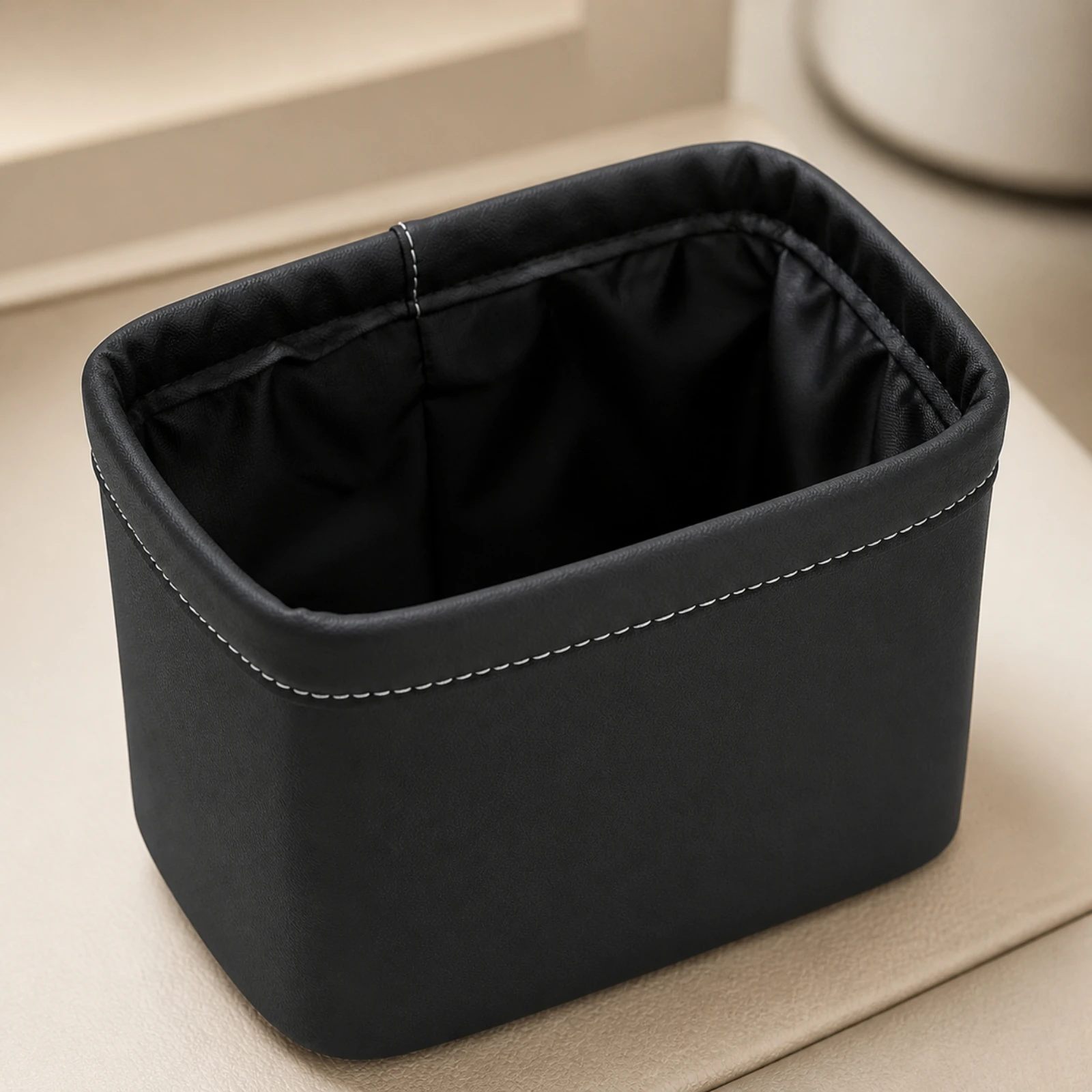 Leather Car Storage Bin Multifunctional Under-Seat Car Trash Bin Vehicle Wastebasket Compact Portable