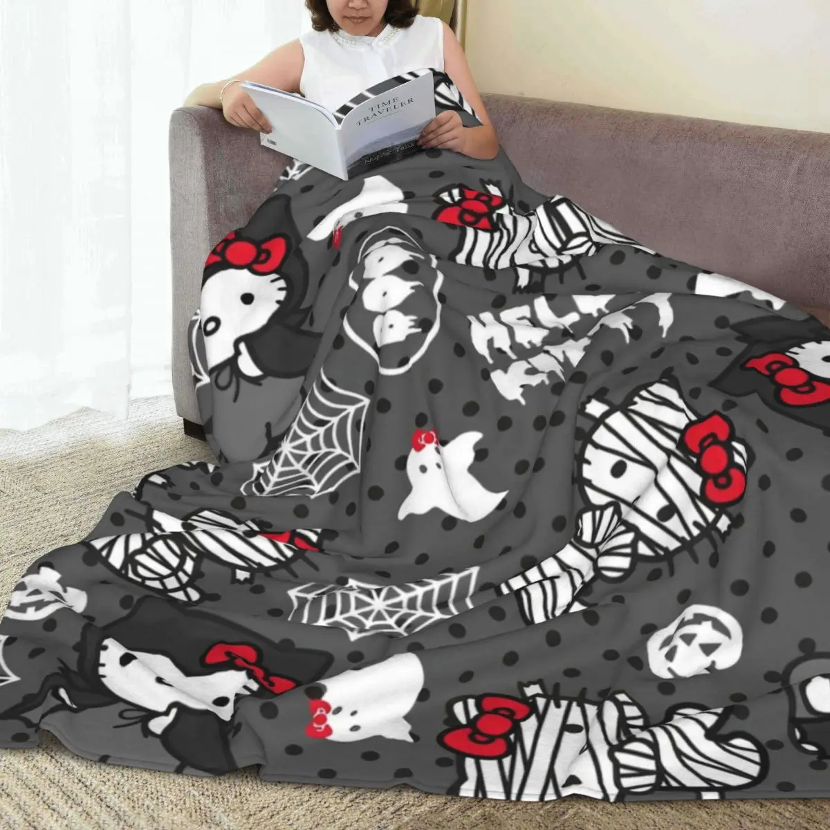 Cute Hello Kitty Halloween Blankets Flannel Decoration Breathable Lightweight Thin Throw Blankets for Home Car Rug Piece