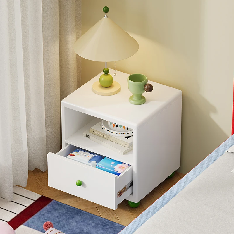 White Metal Modern Girl's Bedroom Bedside Cabinet & Nightstand with Glitter Paint Two Drawers Luxurious Design for Hotel Use