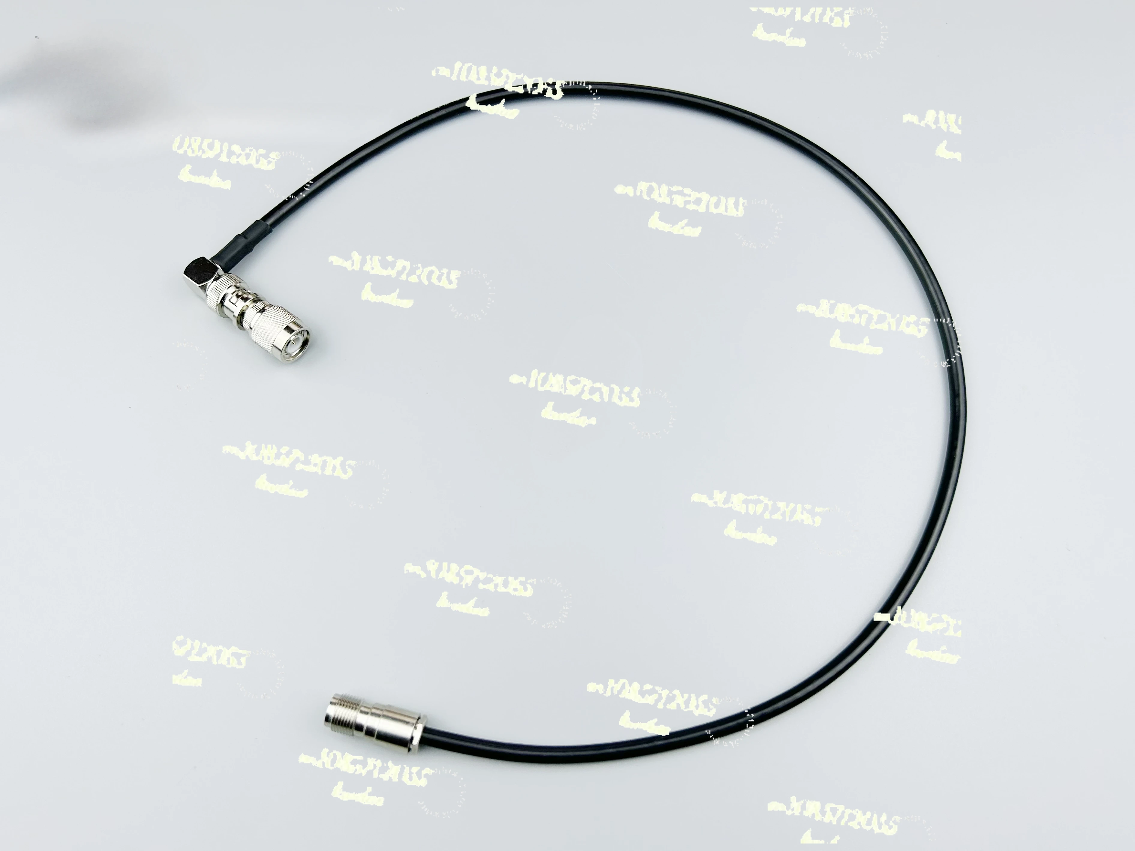 

Подходит для PRN Seiko, Удлинительный кабель антенны с нулевым затуханием, колено может вращаться на 360 градусов, подходит для PRC152 PRC148