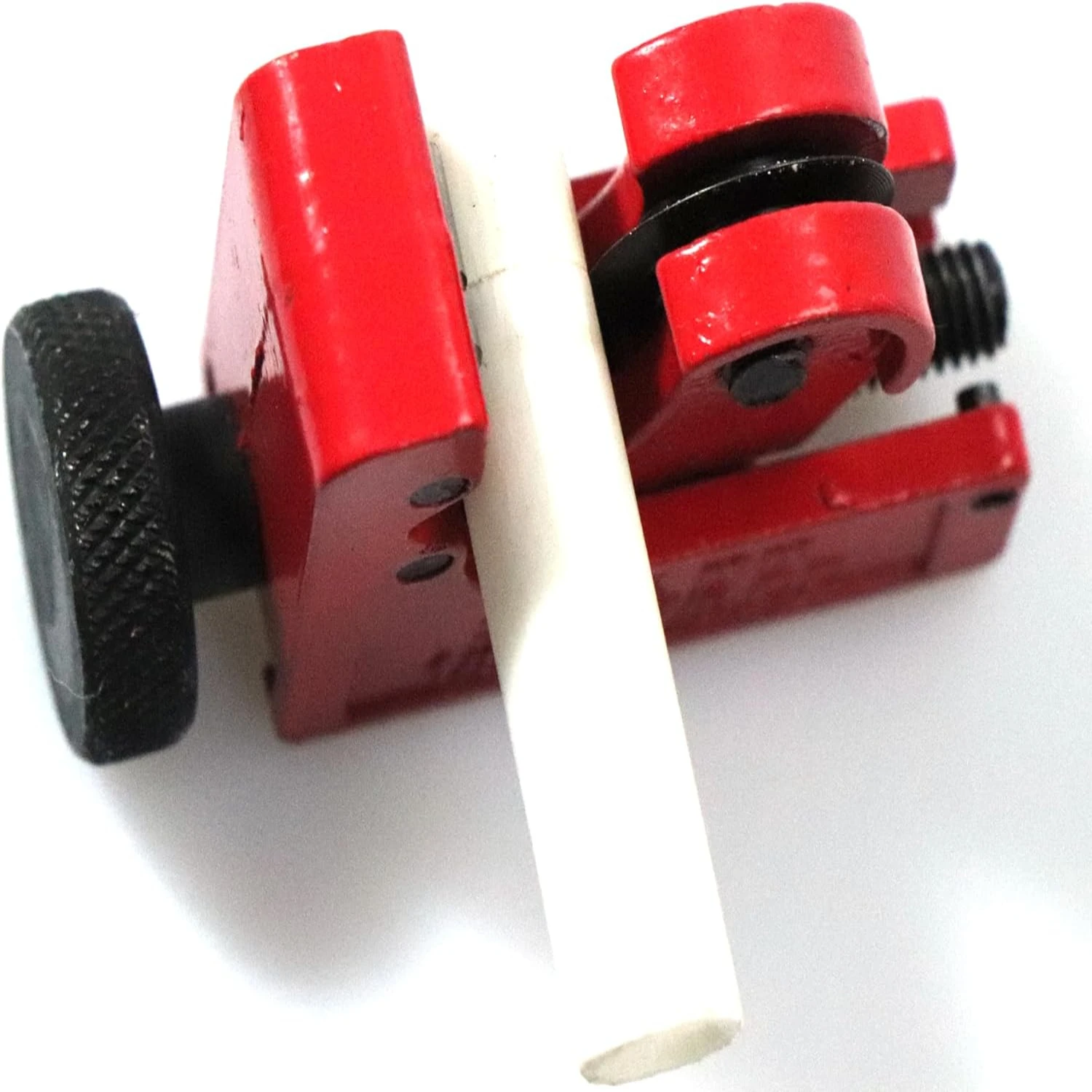 Get your hands on this superior, premium mini tubing cutter for tackling even the most challenging projects. Barniz para madera