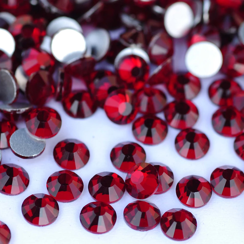 Dunkle siamrote Strasssteine, nicht Hotfix, flache Rückseite, Kleidungsstück, Diamanten, 3D-Glitzer, Nagelkunst, selbstklebende Kristalle für DIY-Basteldekoration – Detail 3