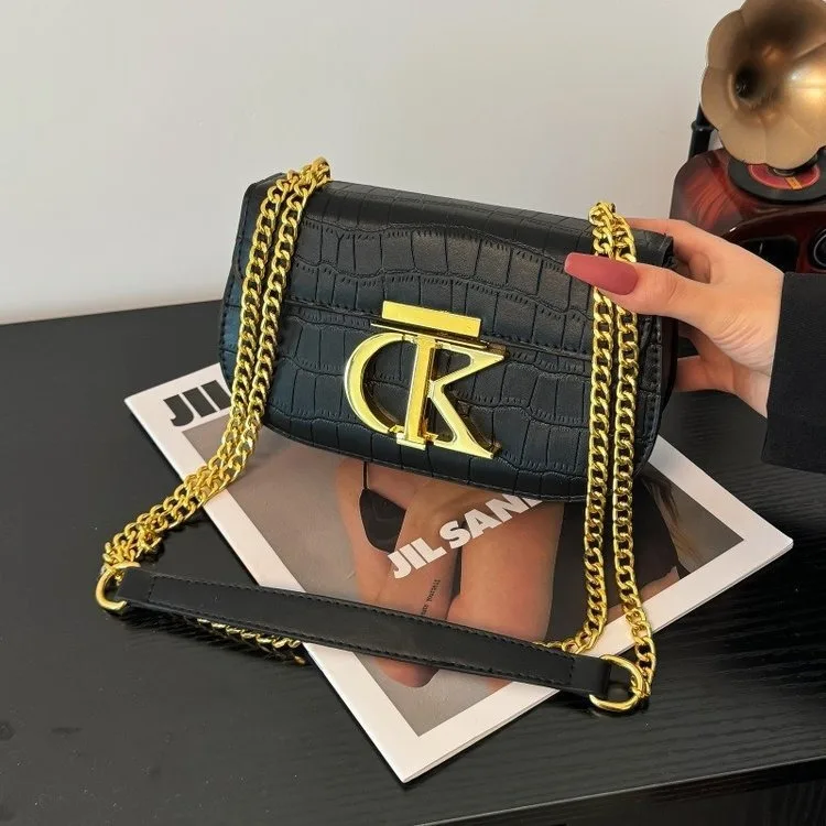 

Стеганая сумка-кроссбоди на цепочке для женщин, классическая маленькая квадратная сумка через плечо, новая летняя универсальная повседневная сумка для поездок на работу