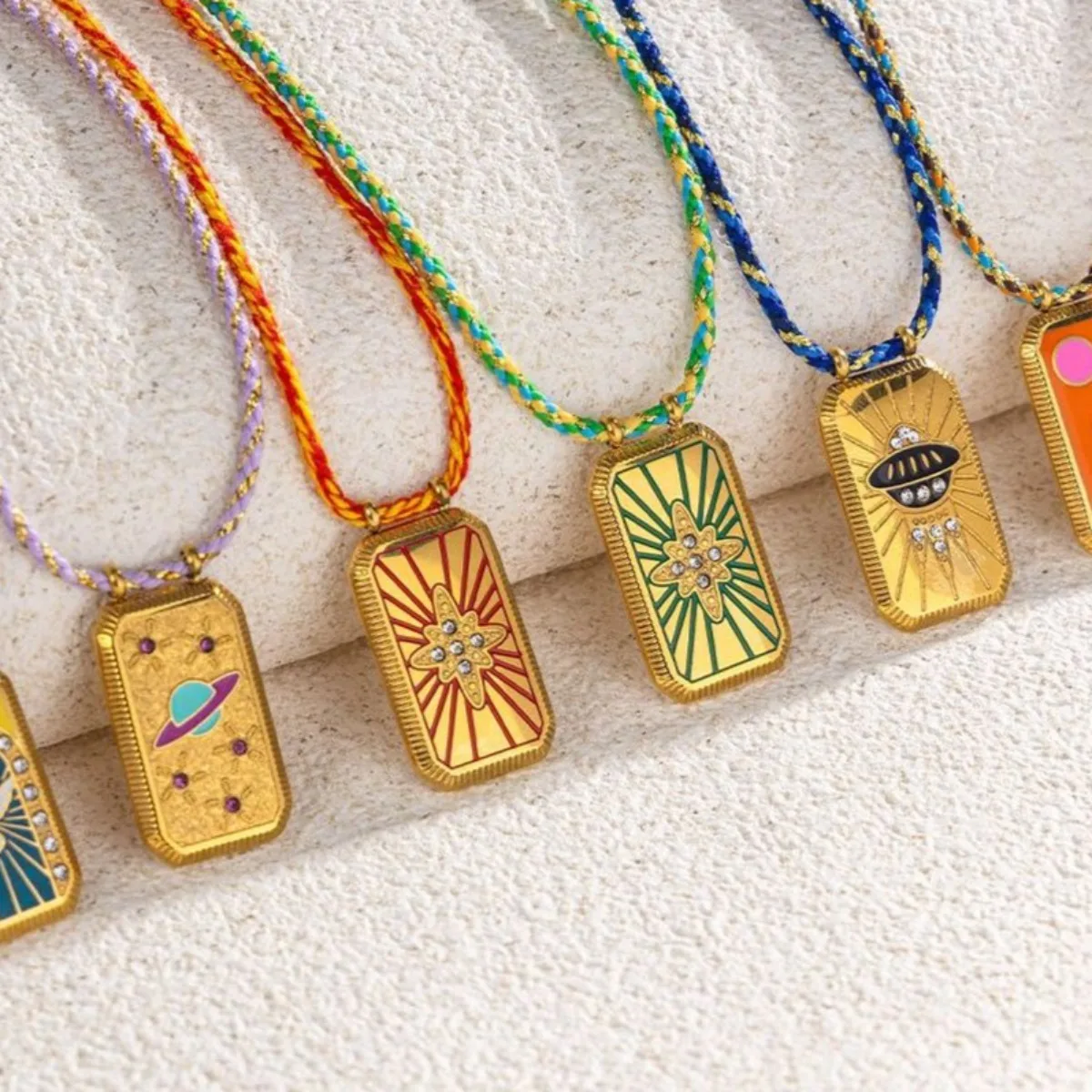Fashion Tarot Cards Pendant Necklace for Women Men 18K Gold Plated Major Arcana Color-printed Stainless Steel Mysticism Jewelry