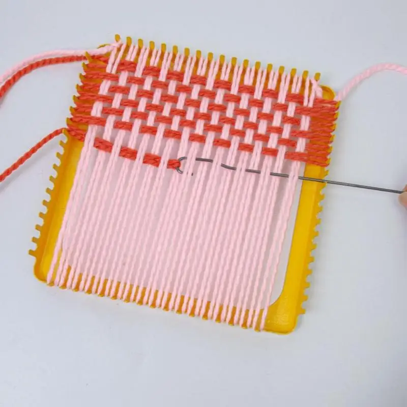 نول النسيج اليدوية ومجموعة هوك 18 الأسنان مربع الأصفر النسيج الإطار آلة ينسج النسيج الإطار للأطفال البالغين