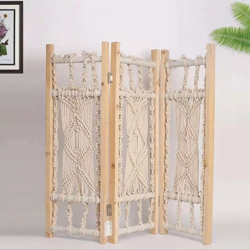 Bohemian hand-woven solid wood small screen photo decoration Japanese and Korean ornaments rattan rope 60X60CM