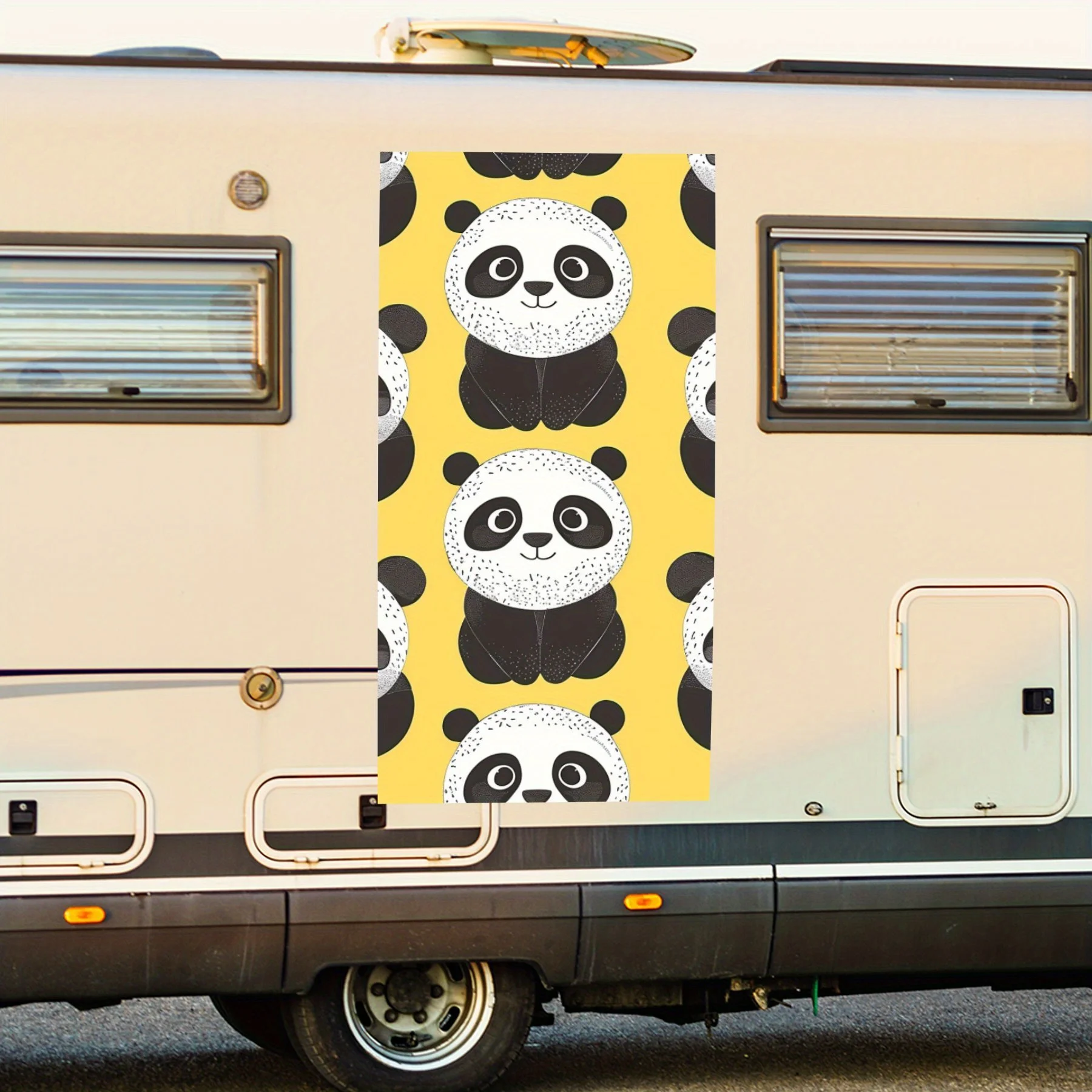 

Наклейка на дверь автомобиля с милой пандой, самоводонепроницаемая наклейка из ПВХ, яркие внешние аксессуары для автомобиля, декор, защитный подарок для автомобиля