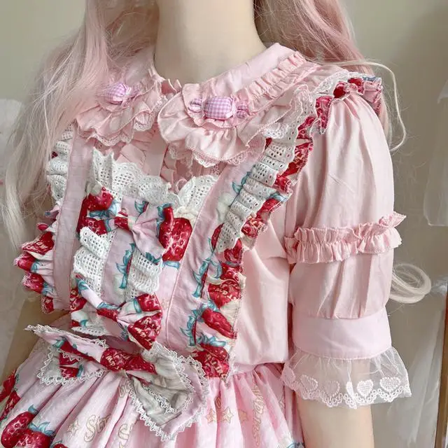 New Japanese Lolita style women\'s long short sleeved cute Peter Pan neck lace ruffled princess shirt