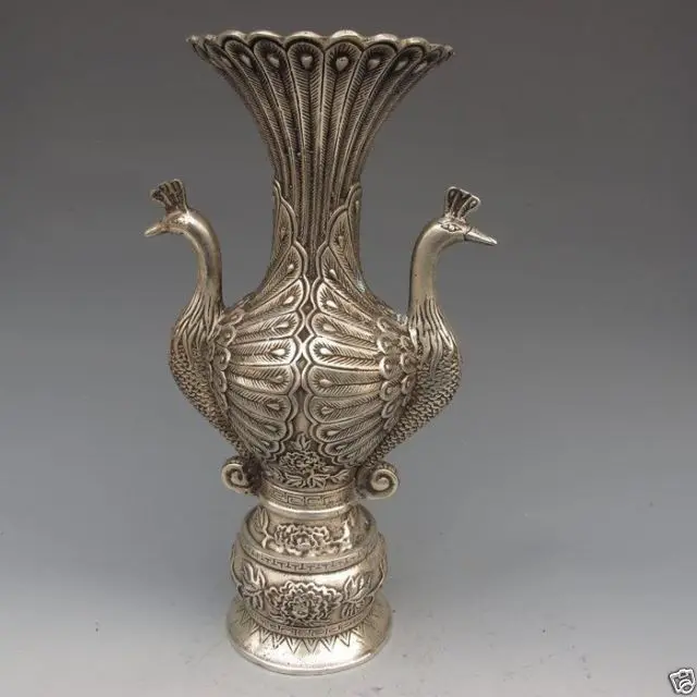 

Old Handwork Copper Tibetan Silver Carved Peacock Vase Decoration Statue Buddhist Garden Decoration 100% real Brass Bronze