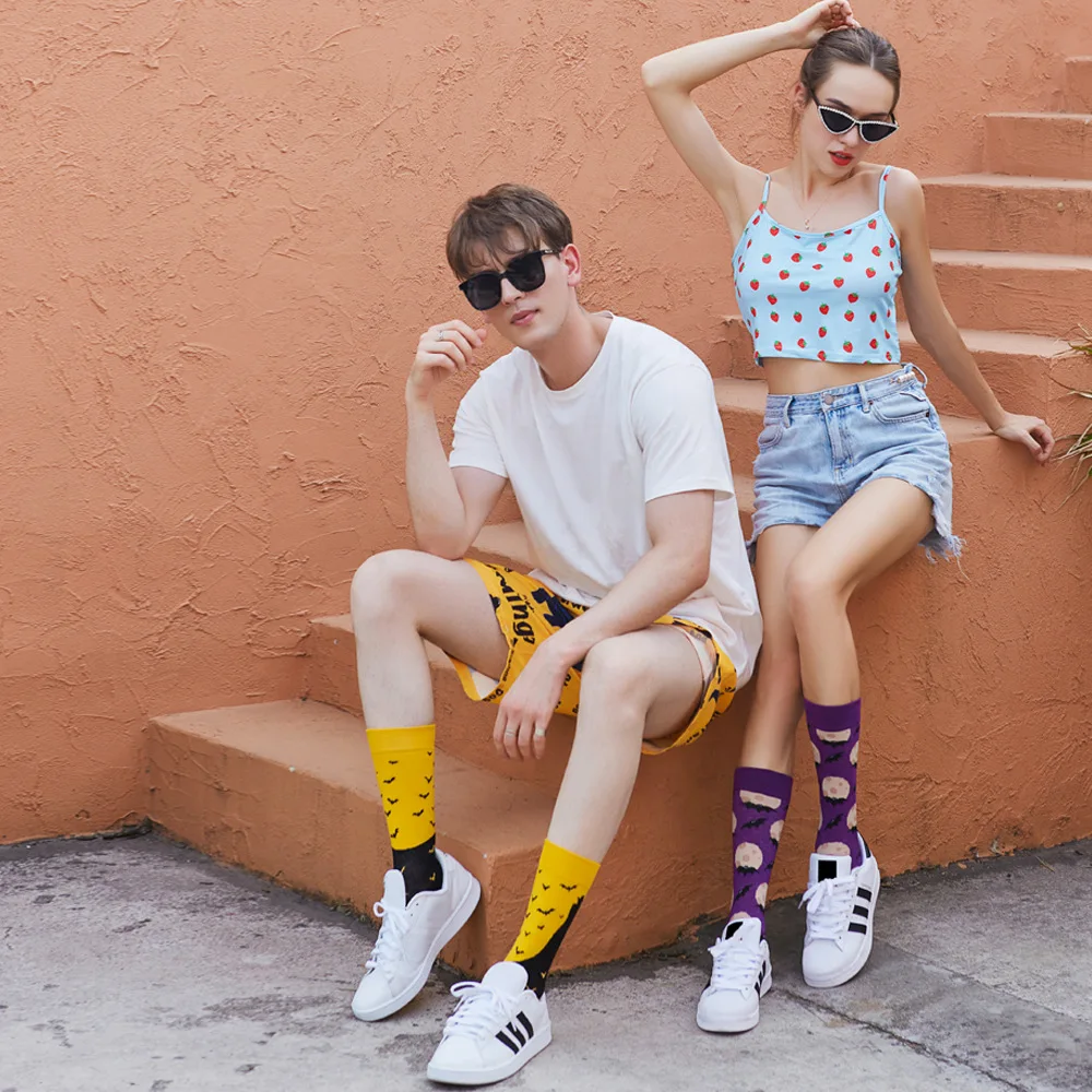 1 para jesienno-zimowych nowych męskich skarpet na Halloween z motywem czaszki, kosmita, damskie skarpetki z dynią, skarpetki tubowe z potworami