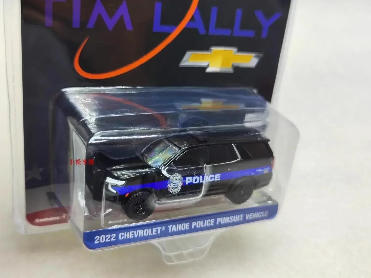 1:64 2022 Chevrolet Tahoe Police Pursuit Vehicle Diecast Metal Alloy Model Car Toys For Gift Collection