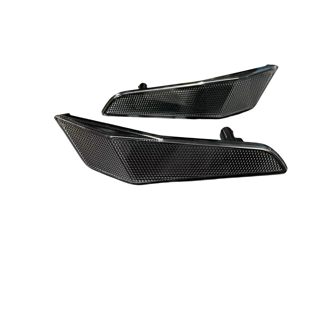 2025 hot sale Rear Bumper Turn Signal ,Width Indicator Light,Side Marker Lamp Reflector For 720S,14AA309CP,14AA311CP