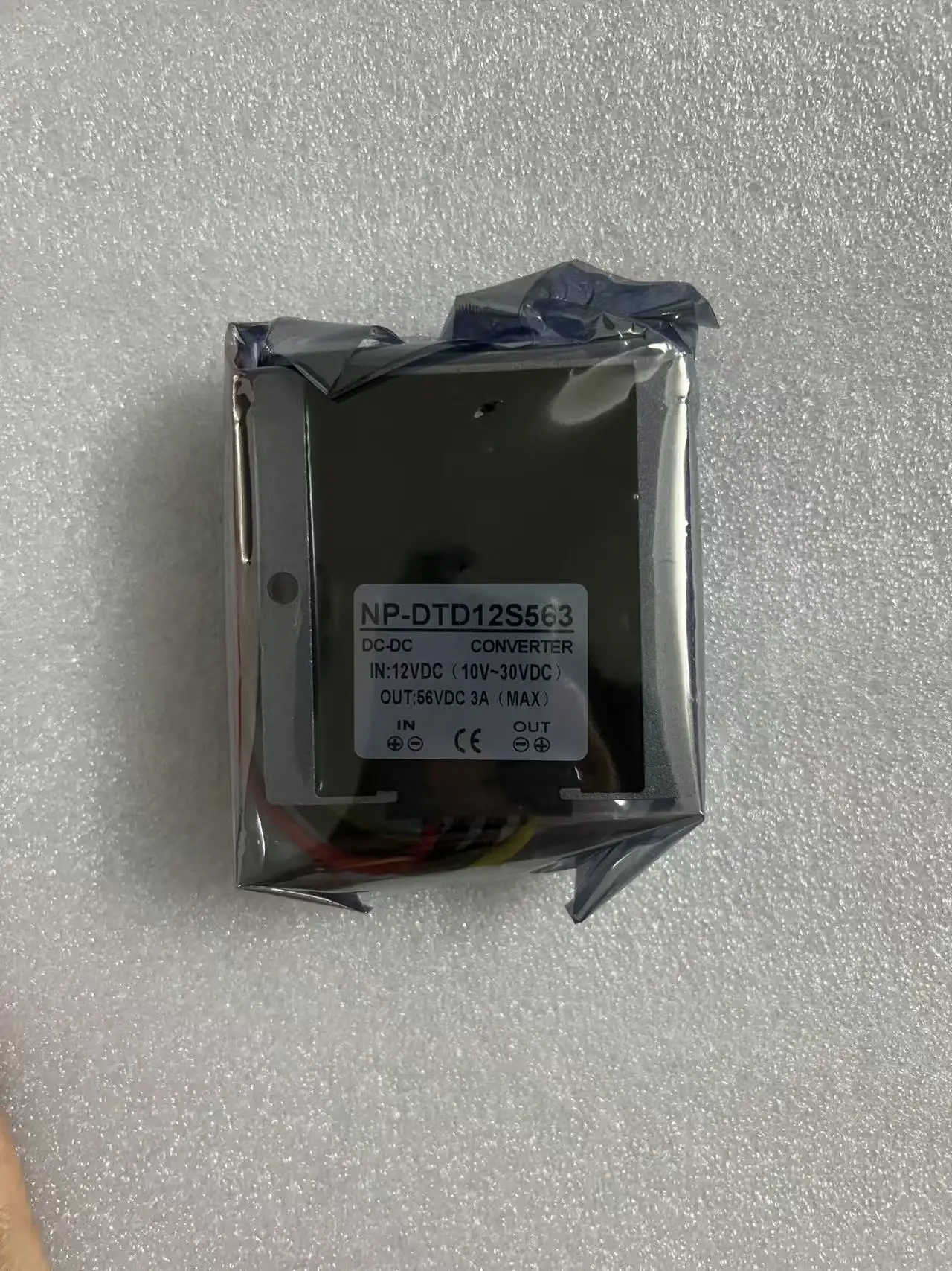 

Модуль повышающего преобразователя напряжения (DC-DC) 12В/24В в 40В/42В/45В/48В/50В/52В/53В/54В/56В/60В/65В/72В, неизолированный, 3А