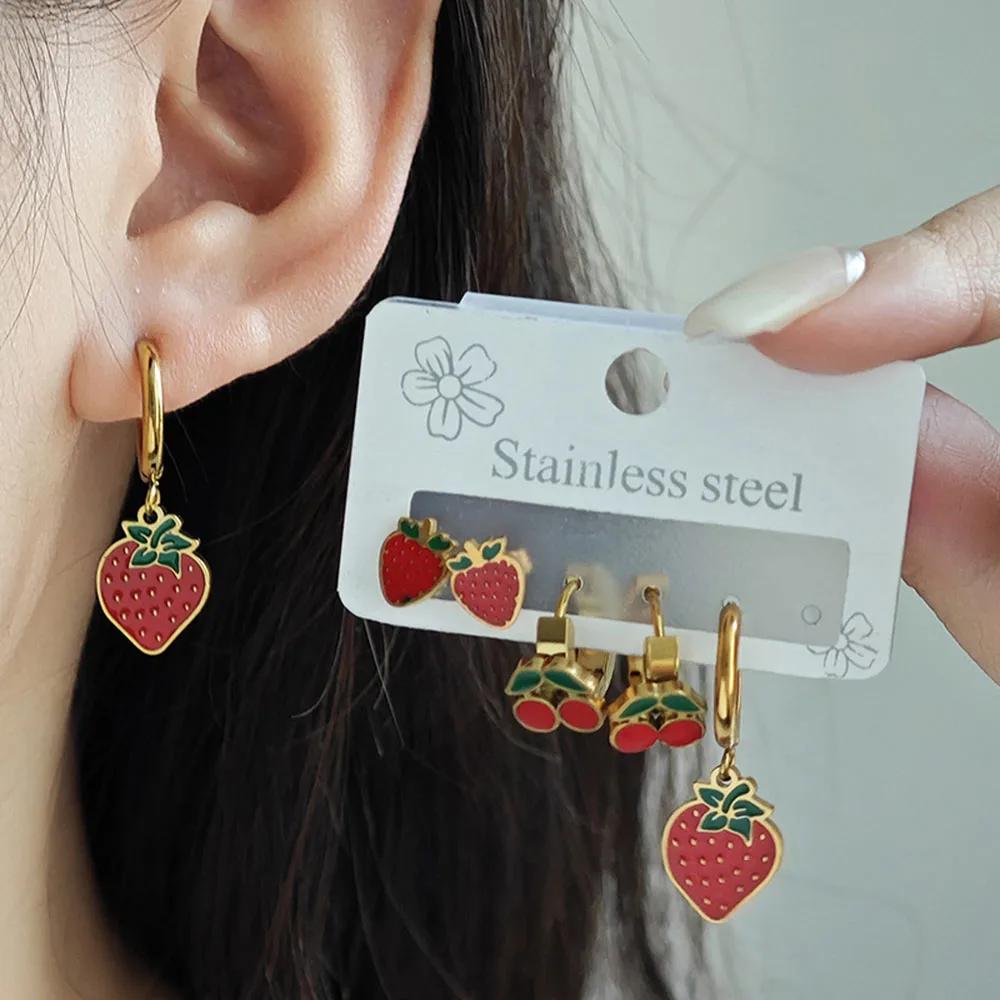 

2025 new cherry strawberry enamel gold-plated stainless gold-plated earrings, high-quality waterproof earrings, wife gifts