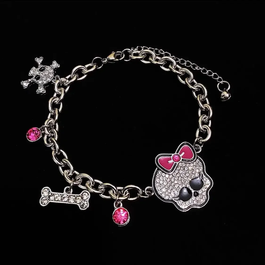 Halloween Skeleton Bracelet Fashion Punk Gothic Cute Pink Bow-Knot Skeleton Jewelry Christmas Gift for Girlfriend