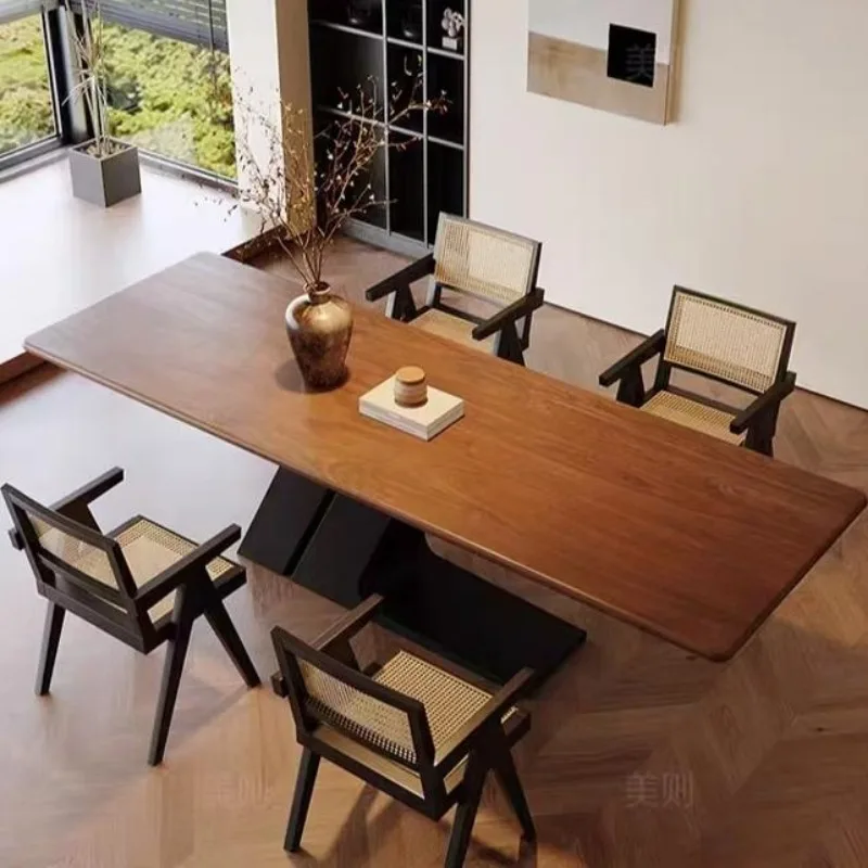 Meja Kopi Kayu Solid Salon Meja Makan Kualitas Tinggi Desain Nordic Tahan Air Meja Desainer Modern Perabotan Rumah Palungan