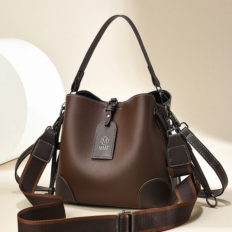 

TRAVEASY Women's Vintage Bucket Bag 2025 New Large Capacity Crossbody Shoulder Bag Fashion Stylish Spacious Handbag for Women