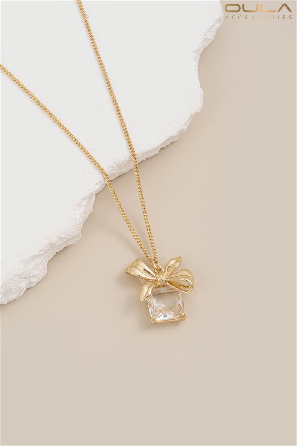 

1PCS 14K Gold-plated Square Zircon Bow Gift Box Pendant, Diy Necklace, Bracelet, Earrings, Accessories and Pendant