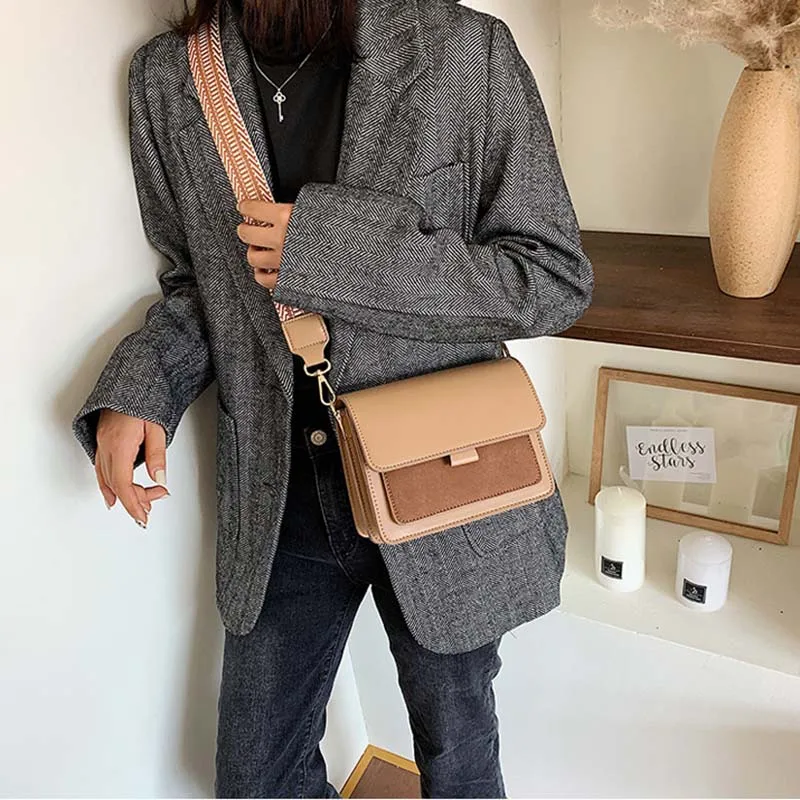 2023 winter new lady messenger bag fashion small square bag solid color retro mini mobile phone bag lady bag shoulder bag