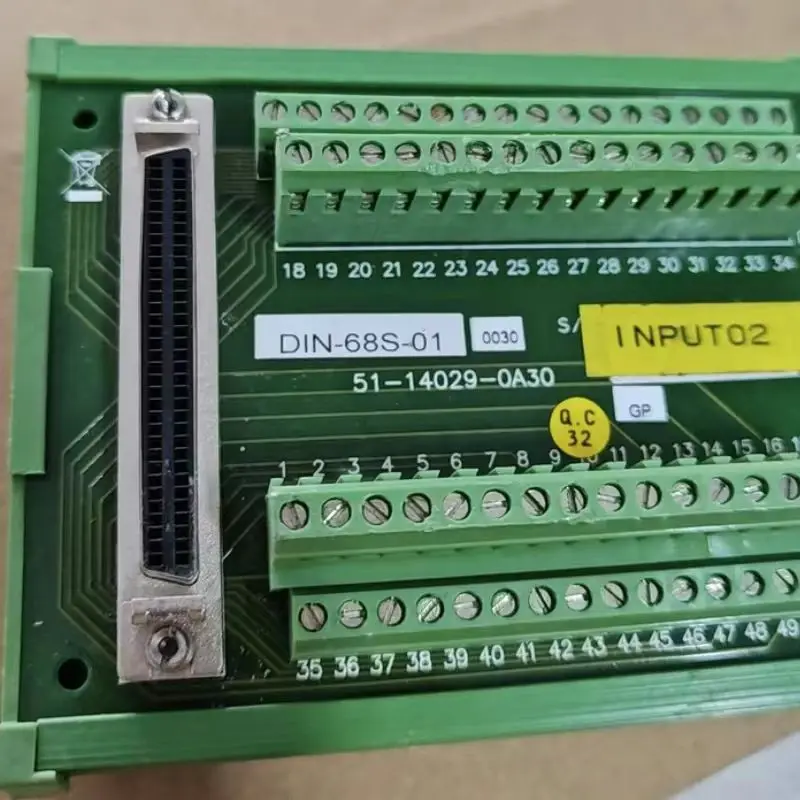 Used DIN-68S-01 terminal block tested OK and shipped quickly