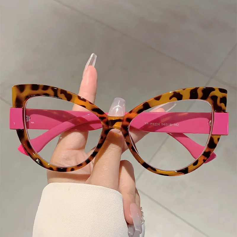 Personality Color Block Large Cat Eye Glasses Anti Blue Light Zero Degree Plain Lens Influencer Style Luxury Slim Face Eyewear