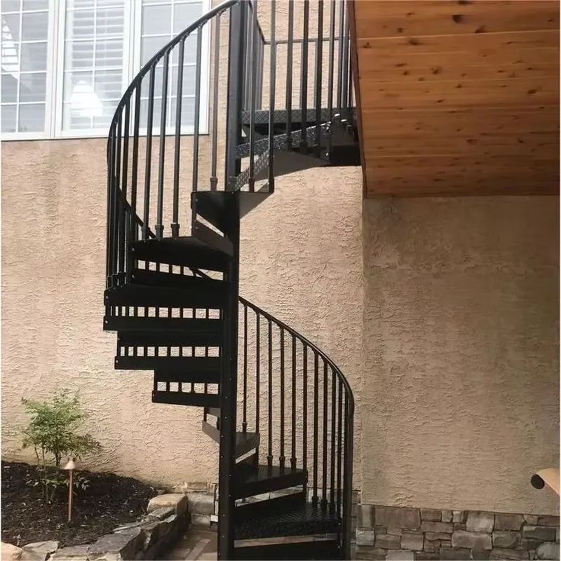 Modern Industrial Style Garden Spiral Stairs Durable Carbon Steel Frame with UV-Resistant Coating