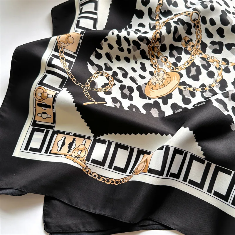 90*90cm Korean Leopard Print Silk Scarf Women Shawls Fashion Bandannas Sunscreen Kerchief Luxury Square Scarves Ribbon Hairband