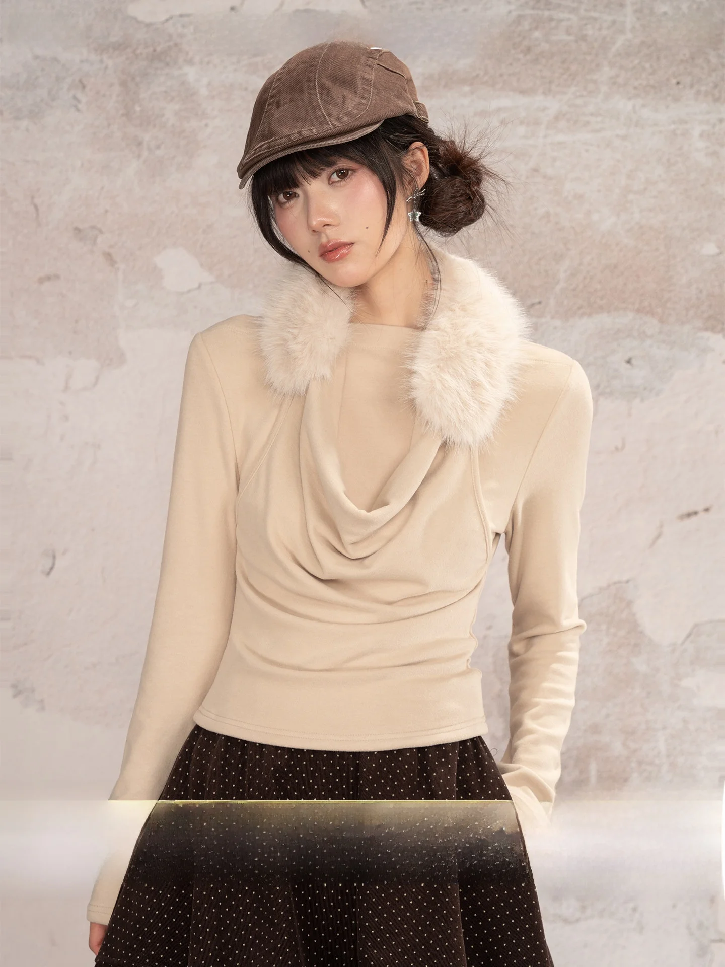 

Heynew i Color Женская облегающая плиссированная футболка с длинным рукавом, сексуальный топ с высоким воротником из полиэстера, спандекса и вискозы