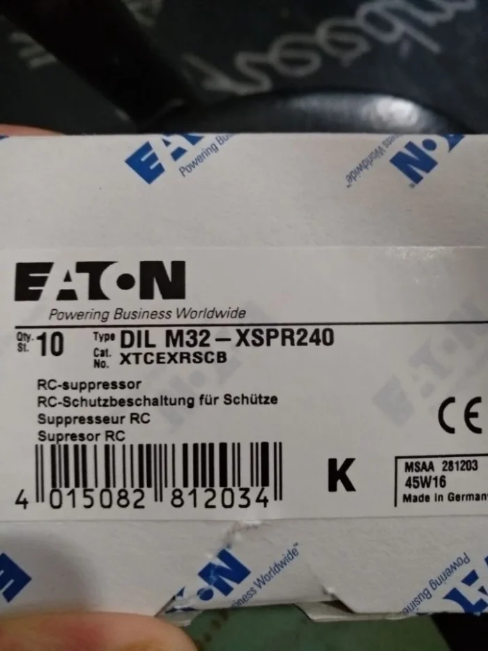 2PCS New Eaton  low-voltage contactor wave DILM32-XSPR240