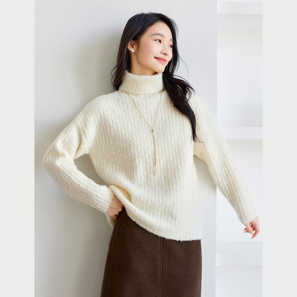 

VIMLY Women's Retro Turtleneck Pullovers 2025 Winter Wool Blend Thick Female Sweater European Knit Long Sleeve Ladies Tops 73657