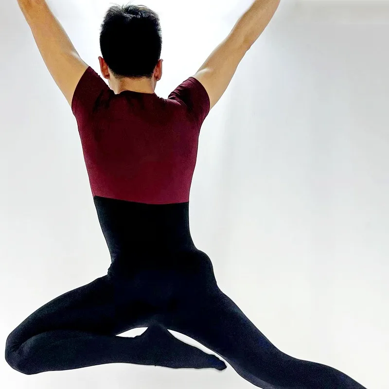 Costume da ballo per balletto personalizzato Tuta attillata da uomo Calzini da passo Abbigliamento Performance Pratica cinese a maniche corte